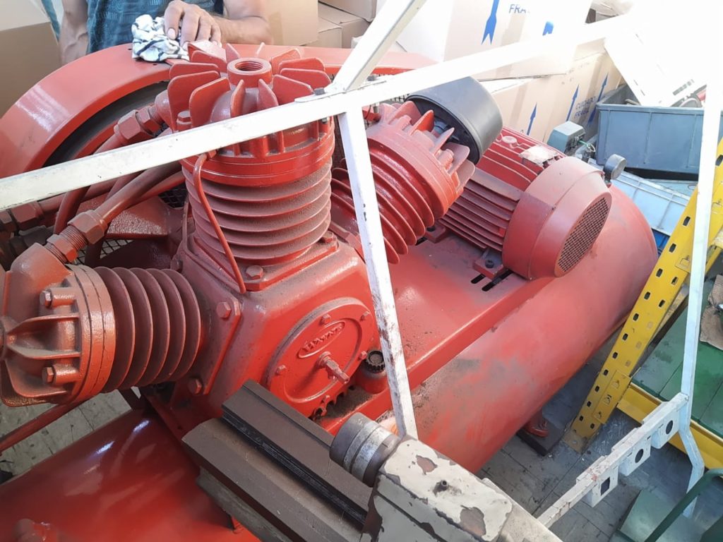 COMPRESSOR - FOTO 4